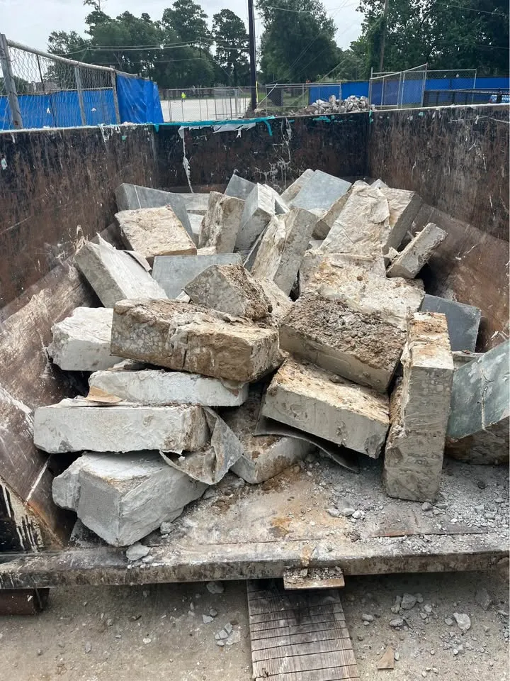 Concrete Removal by SiteClear Demolition Toronto, photograph 6