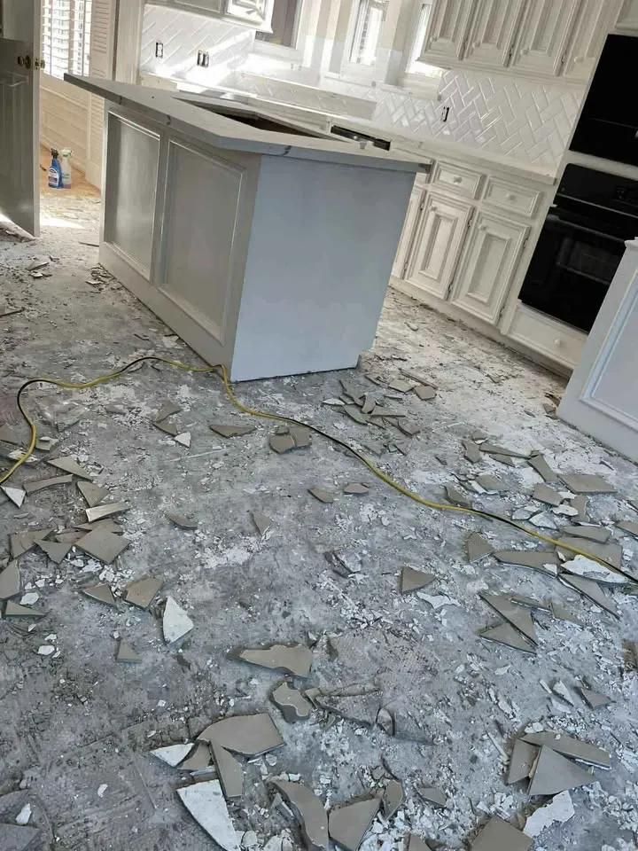 Interior Demolition by SiteClear Demolition Toronto, photograph 15