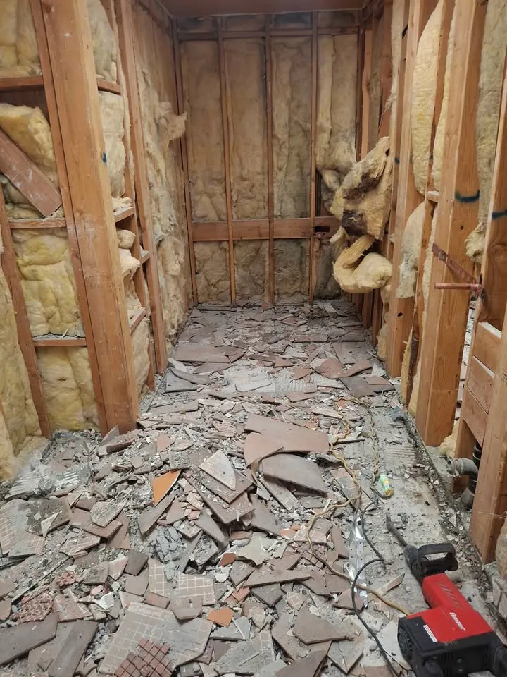 Interior Demolition by SiteClear Demolition Toronto, photograph 28